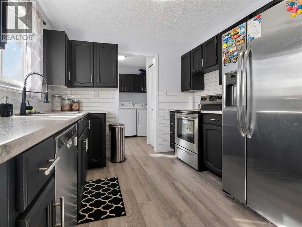 9704 94 Avenue - 12