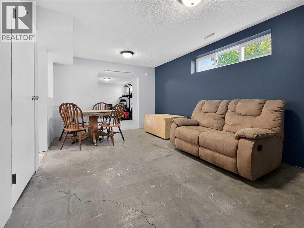 9704 94 Avenue - 34