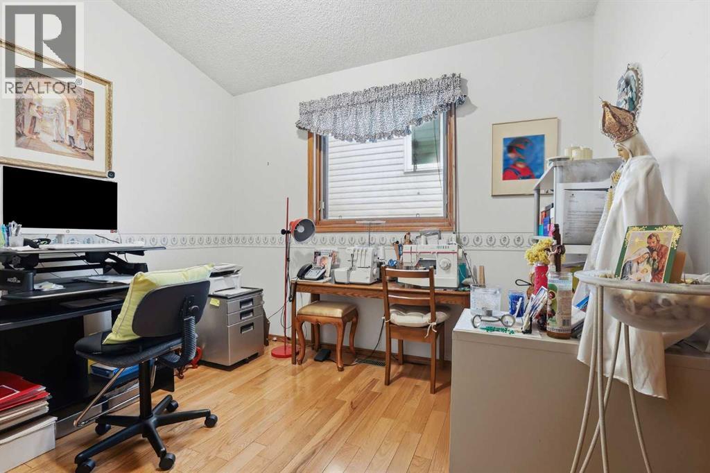 866 Applewood Drive SE - 26