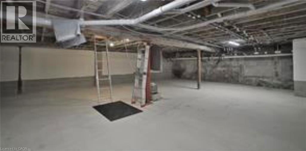 #111 25 CONCESSION Street - 17