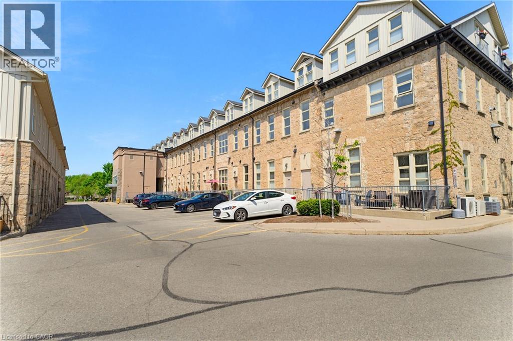 #111 25 CONCESSION Street - 24