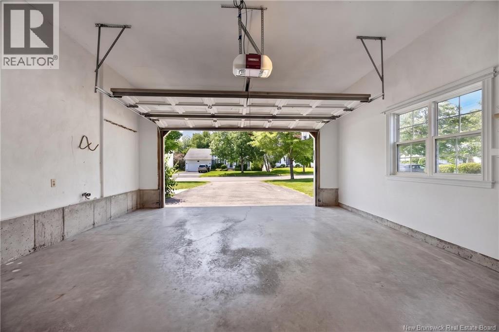600 Douglas Avenue - Image 38