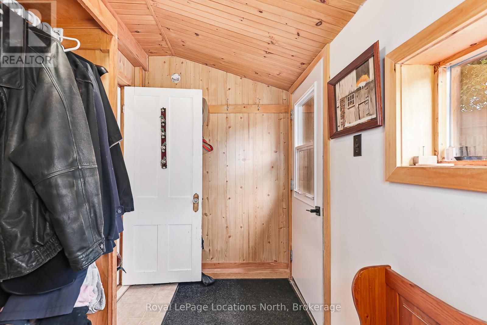 142 MARSH STREET W - 20