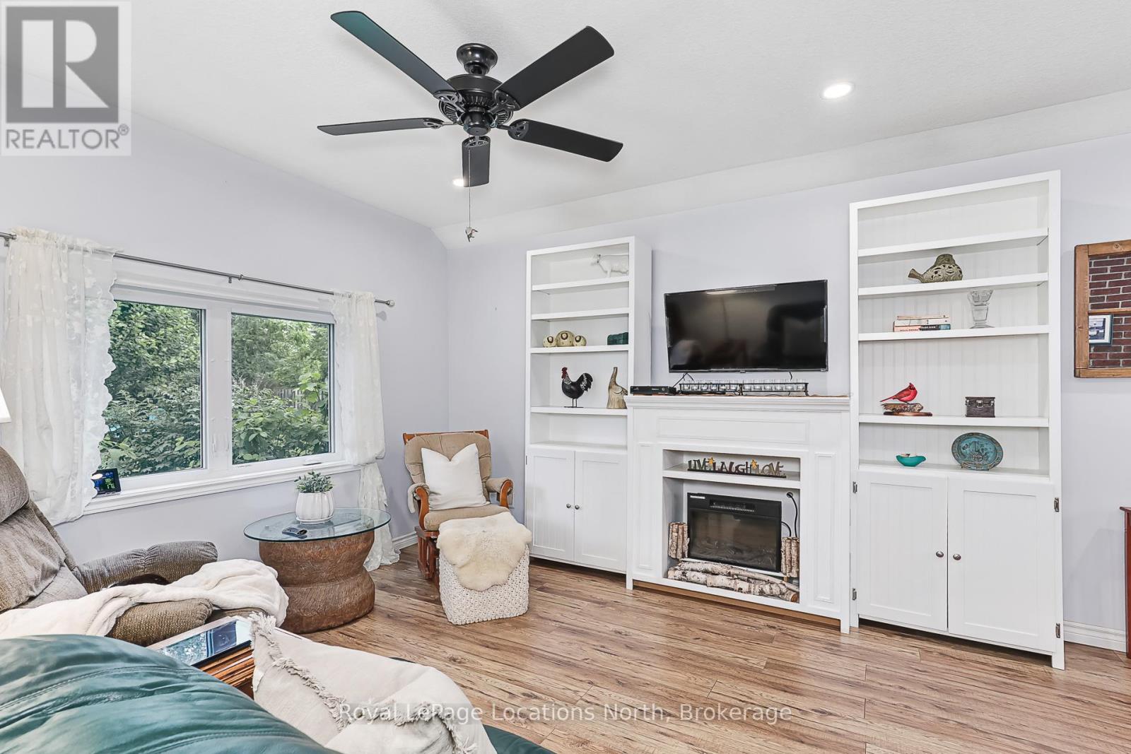142 MARSH STREET W - 17