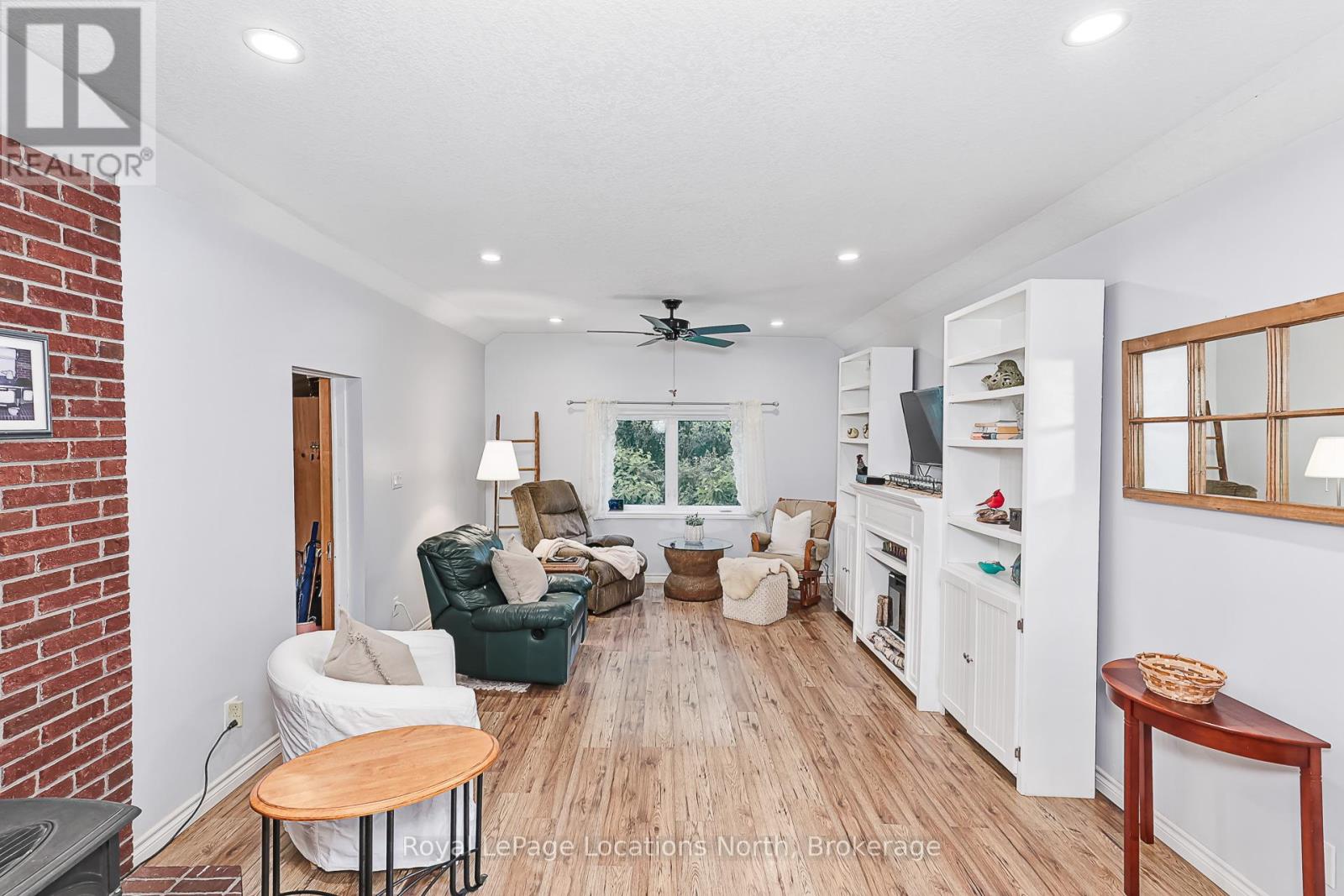 142 MARSH STREET W - 16