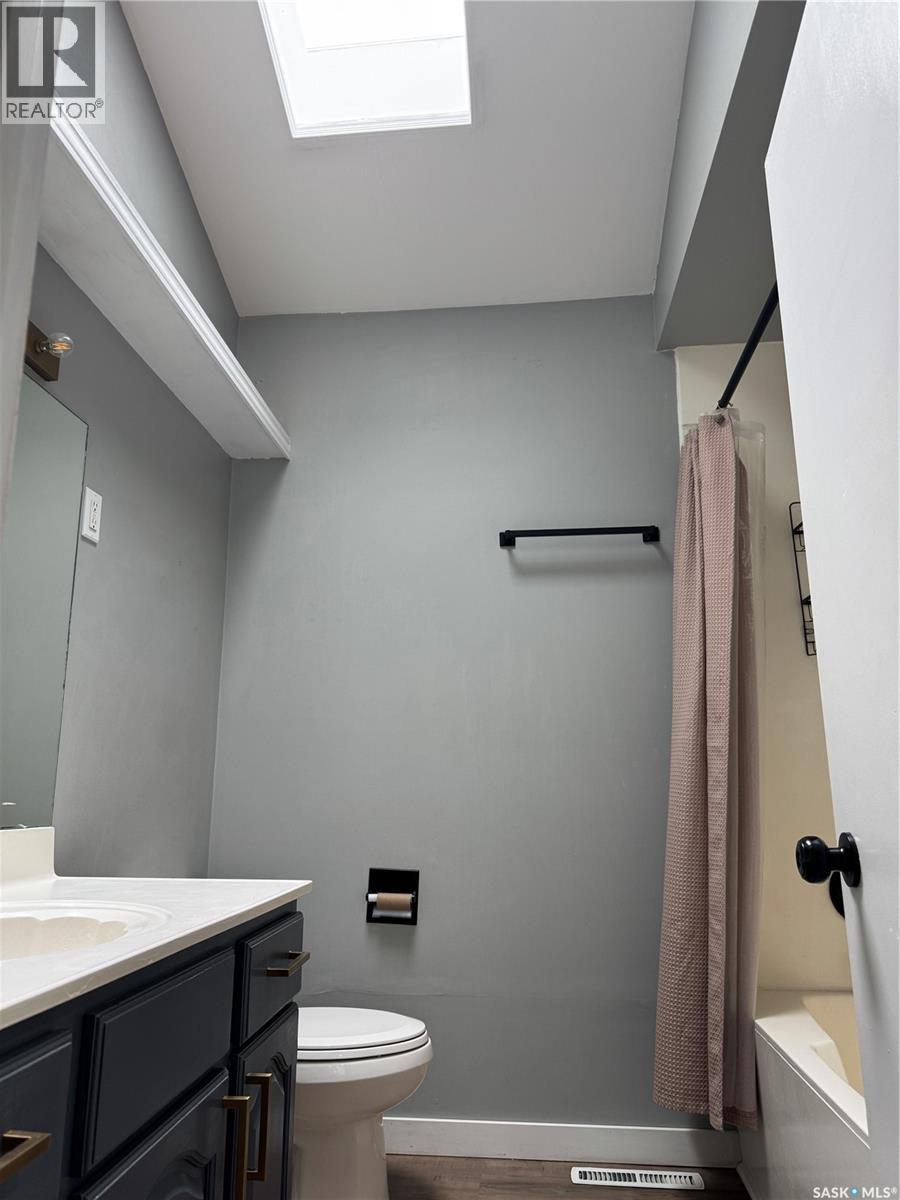 23 Dunning CRESCENT — photo 15