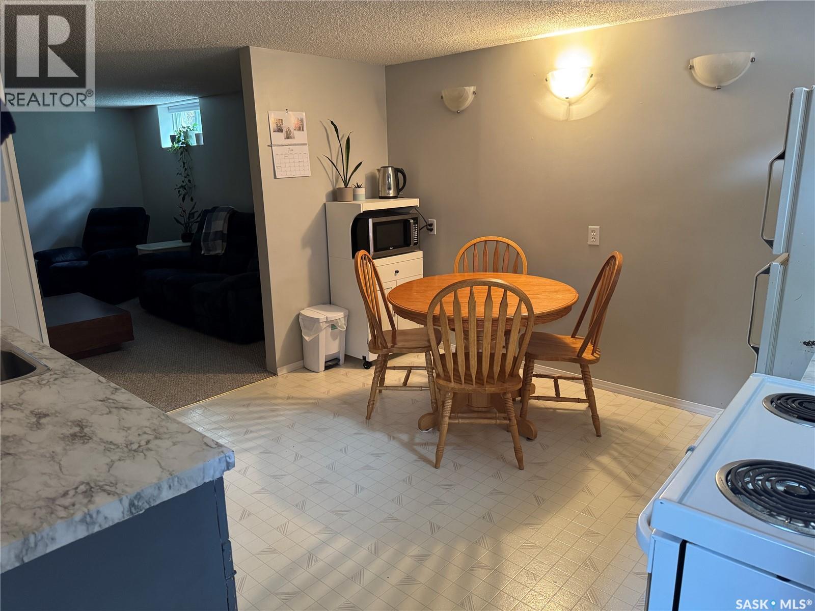 23 Dunning CRESCENT — photo 25