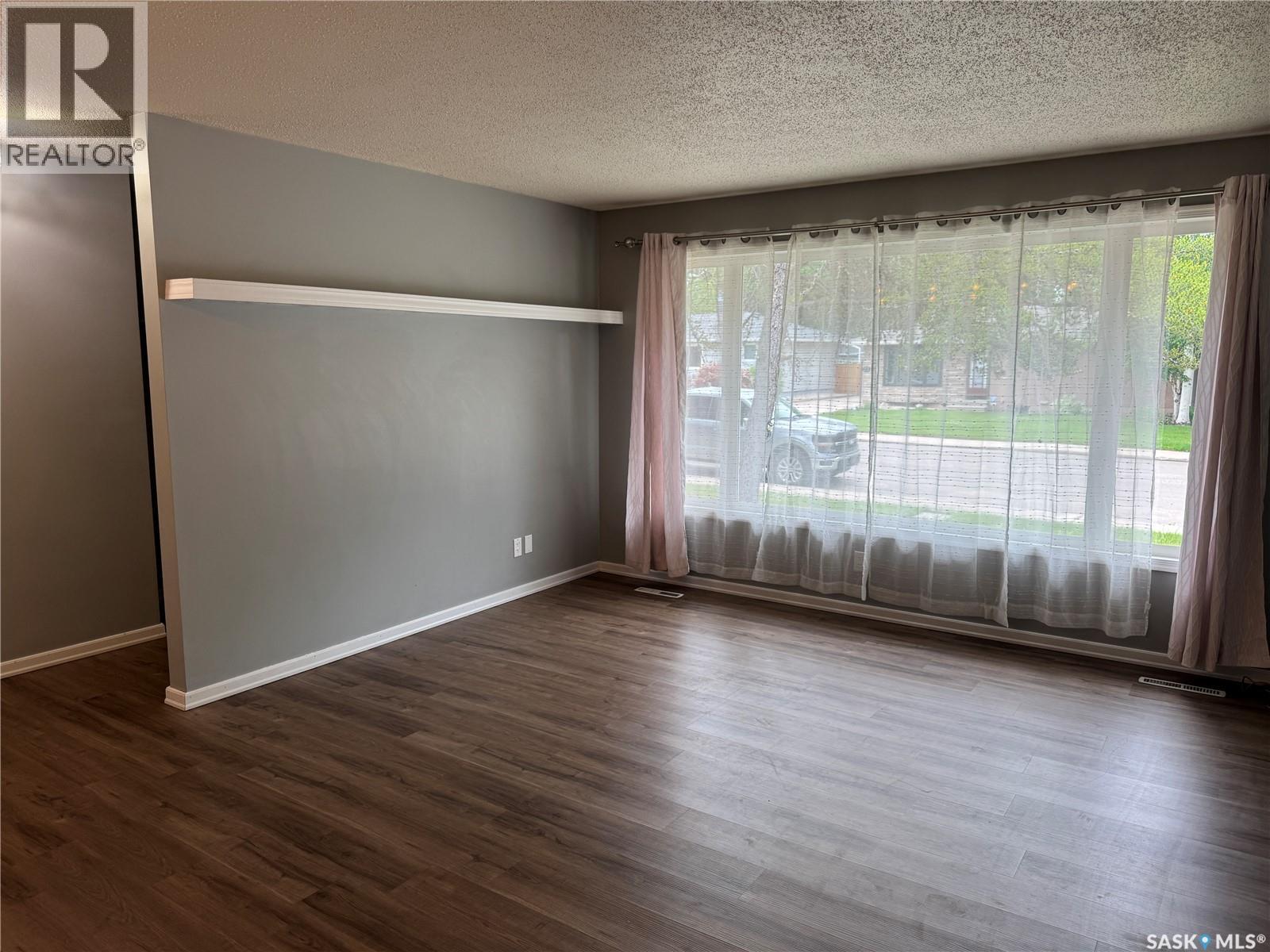 23 Dunning CRESCENT - 6