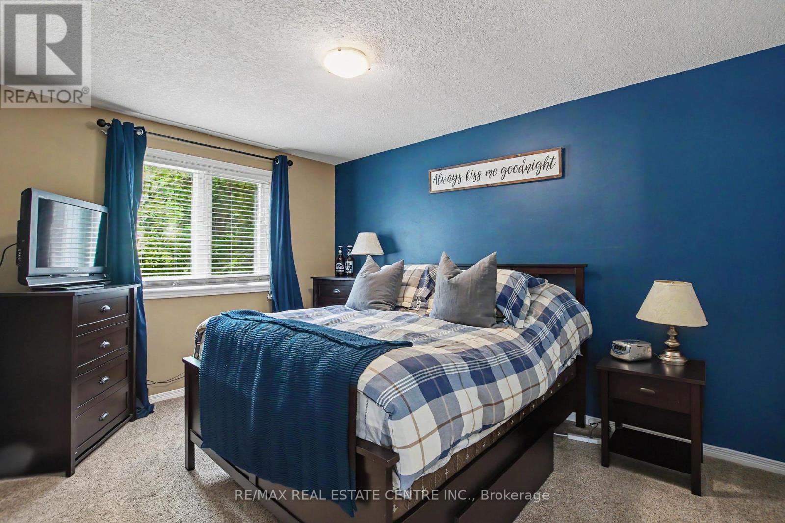 1045 QUEENS BUSH ROAD - 20