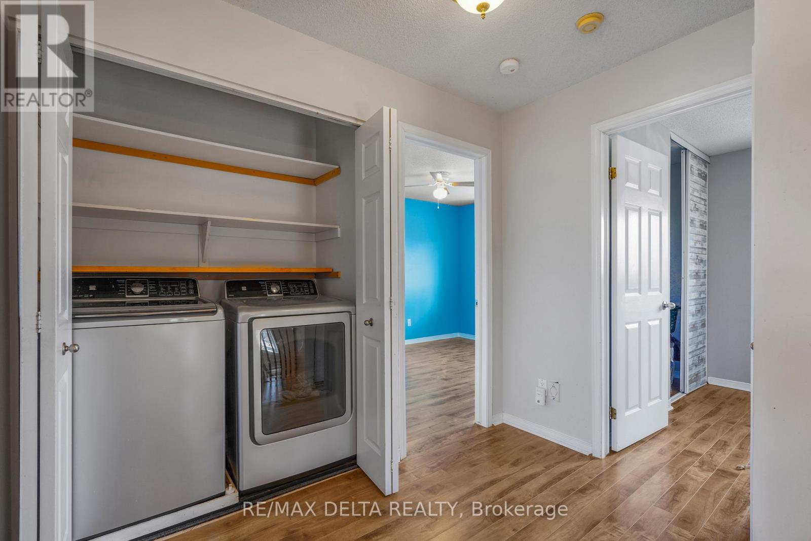 2218 CECILE CRESCENT - 22