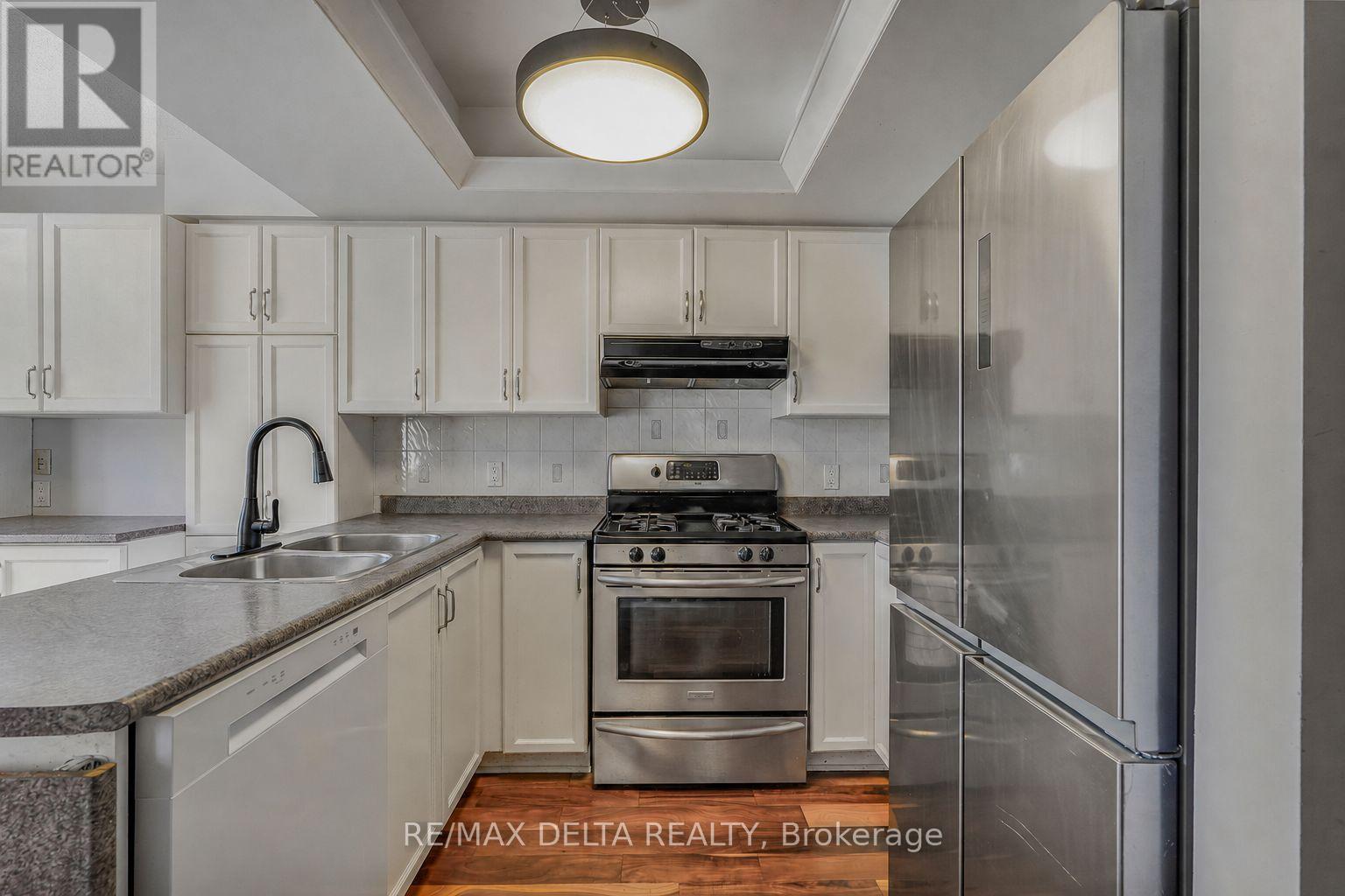 2218 CECILE CRESCENT - 7