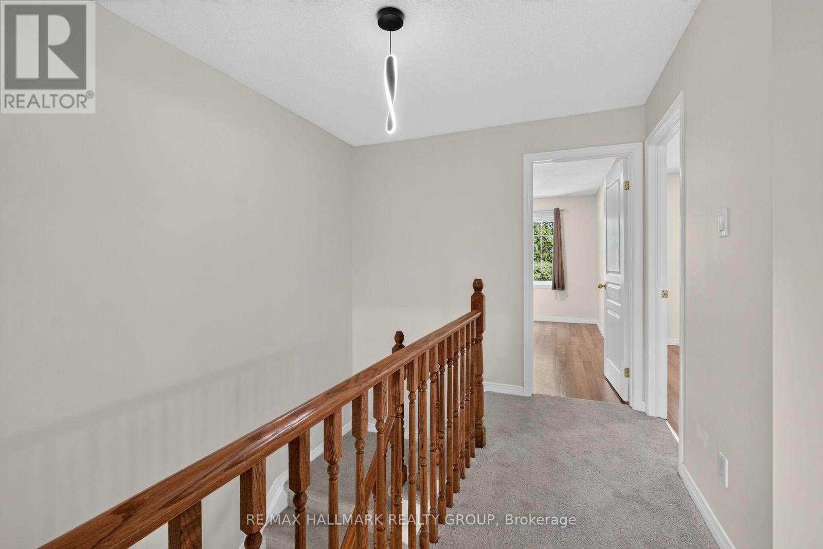 24 GRAY CRESCENT - 17