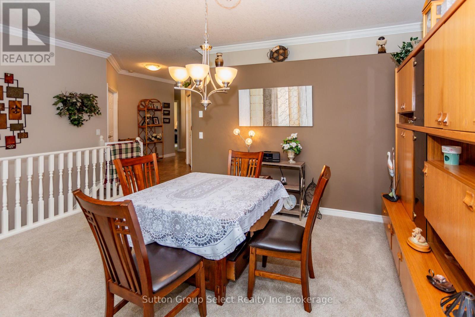 #31 540 SPITFIRE STREET - 20