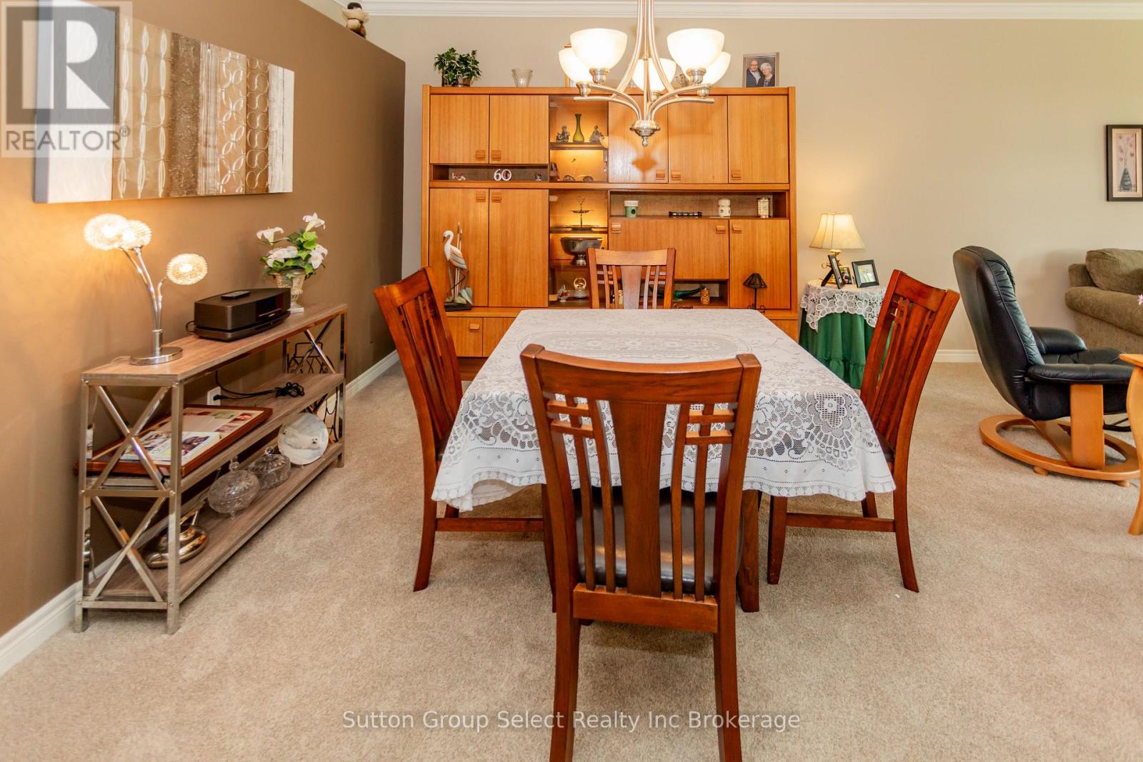 #31 540 SPITFIRE STREET - 21