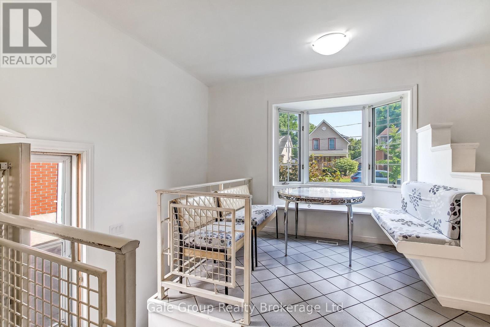 457 BRANT STREET - Image 13