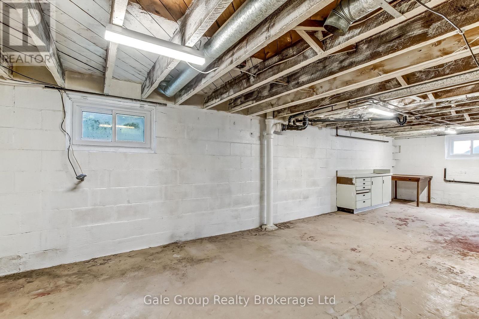 457 BRANT STREET - 17
