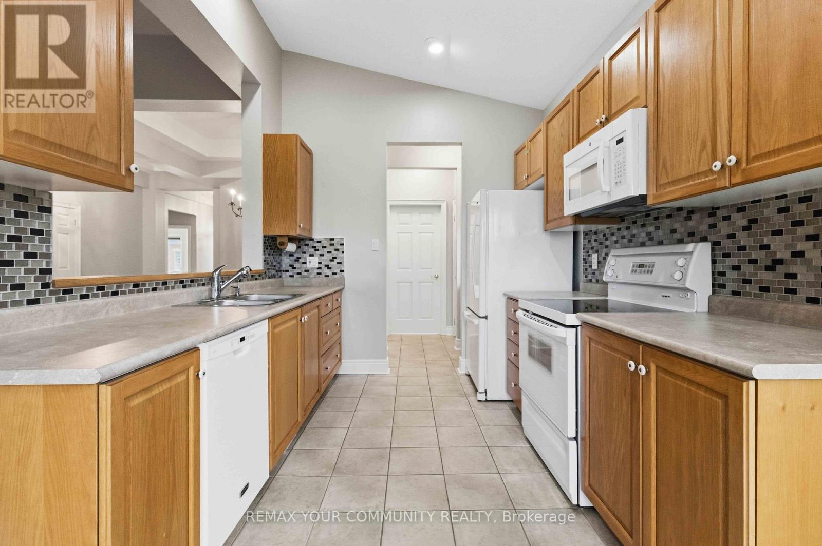 50 MCDERMOTT TRAIL - 20