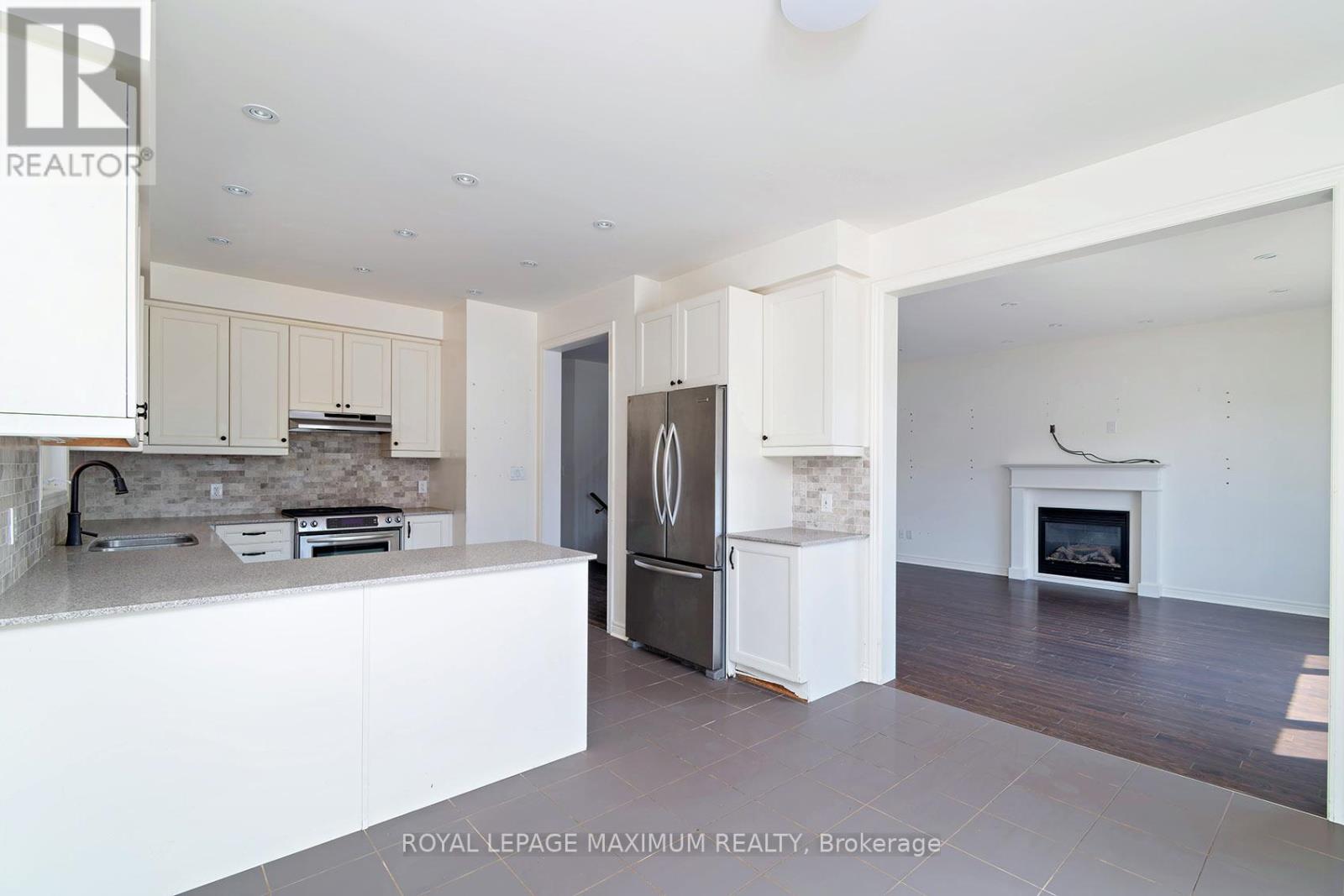 59 MOONEY STREET - Image 11
