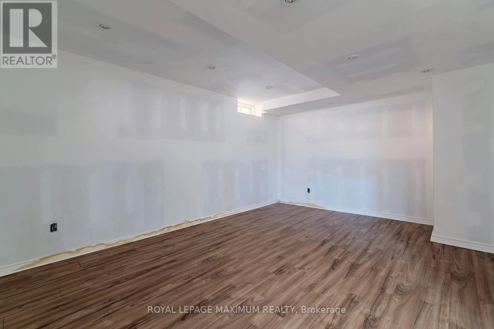 59 MOONEY STREET - Image 36