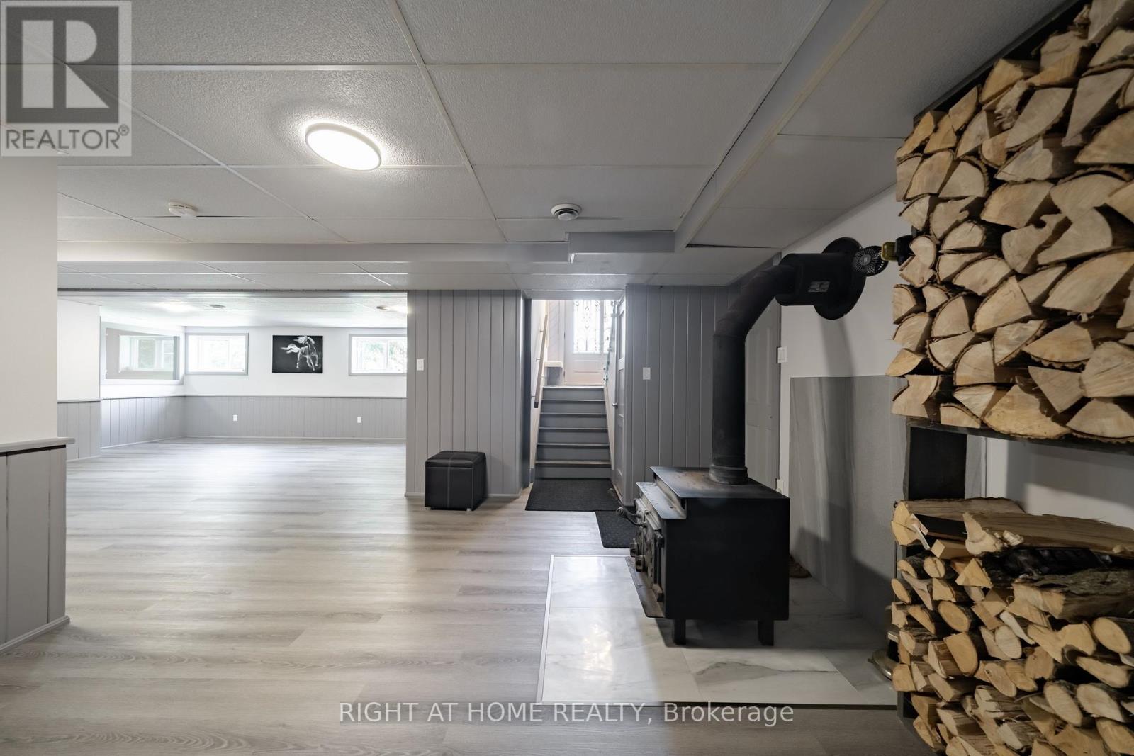 560 CONCESSION ROAD 15 W - 28
