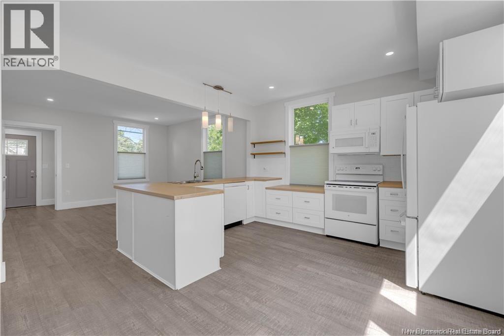 60-62 Queensway - 10