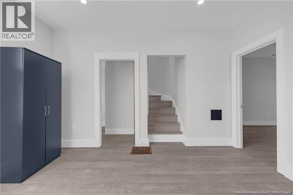 60-62 Queensway - 15