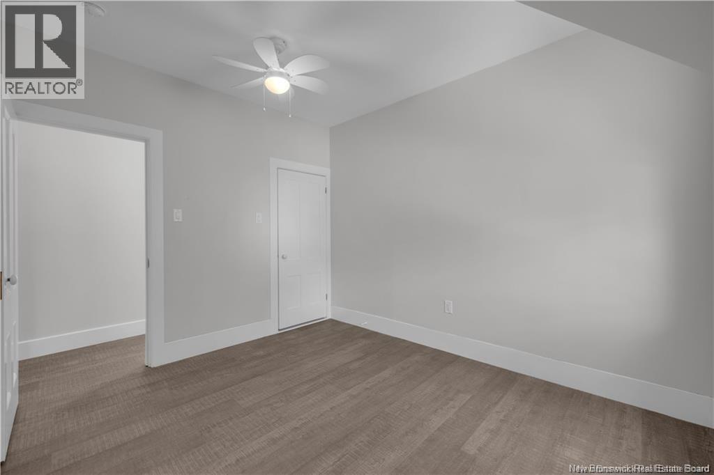 60-62 Queensway - 27