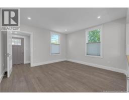 60-62 Queensway, St  Stephen, NB E3L1J5 Photo 6