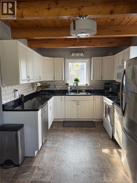 579 Sandy Point Road - 4