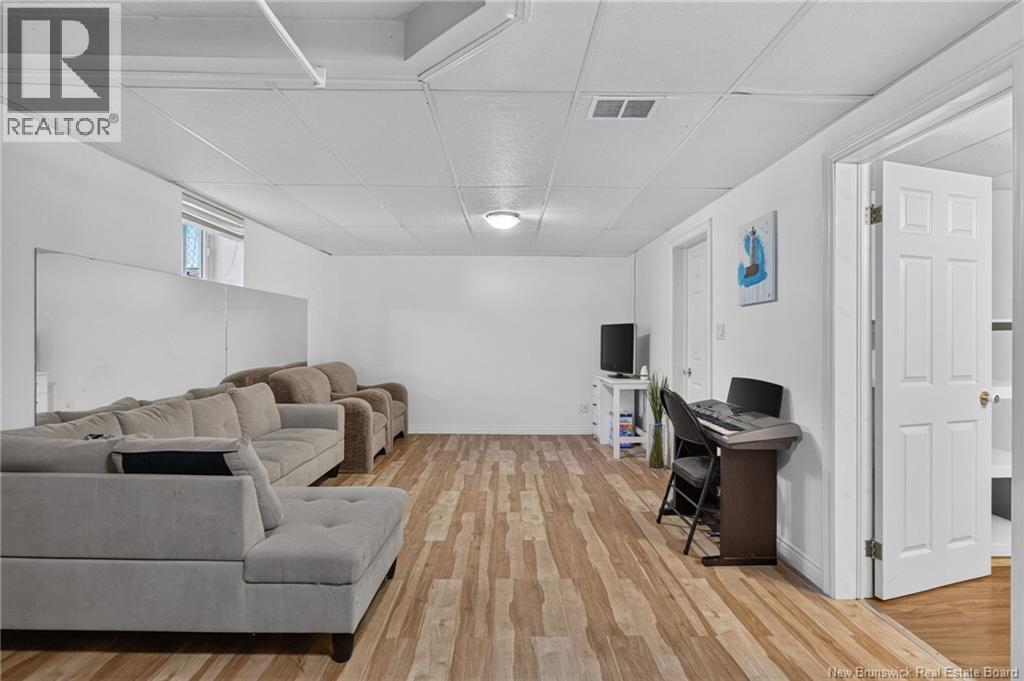 122 ALPHONSE ST - 22