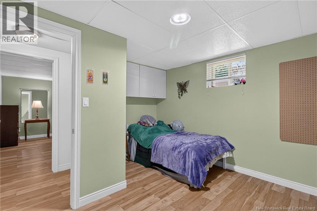 122 ALPHONSE ST - 25
