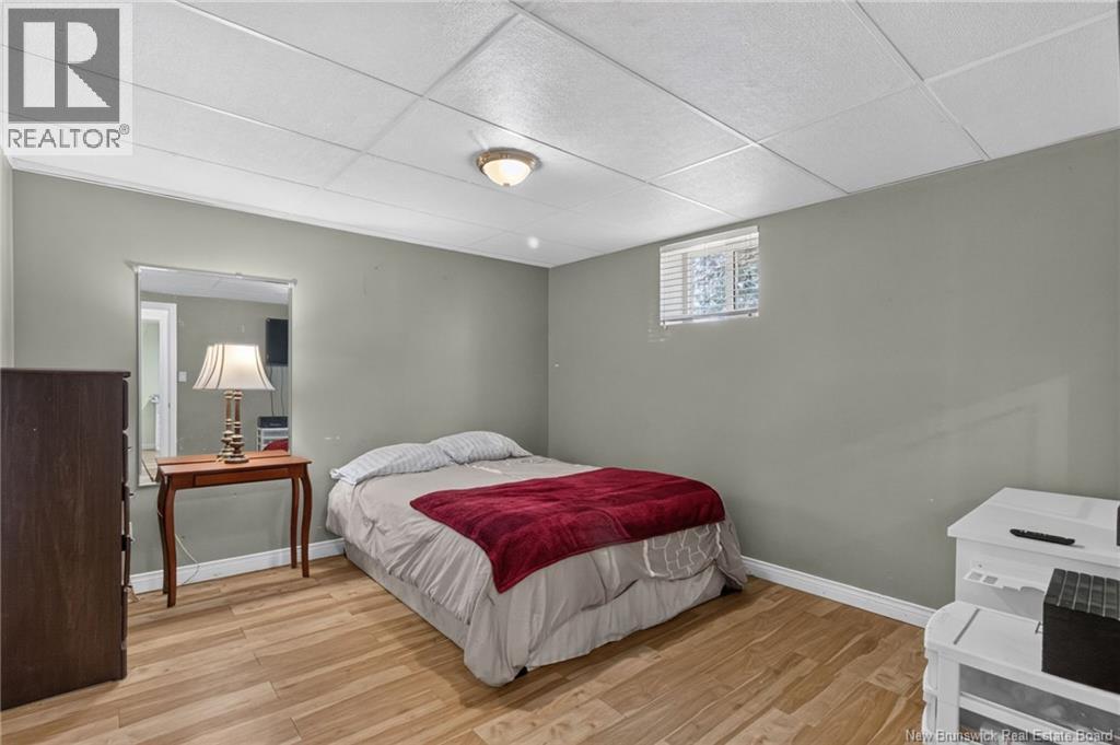 122 ALPHONSE ST - 28