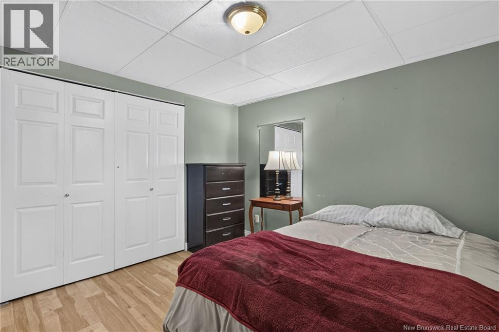 122 ALPHONSE ST - 27