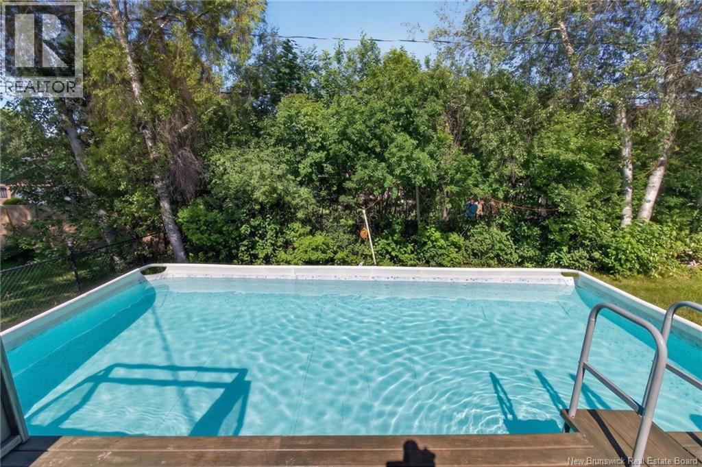122 ALPHONSE ST - 31