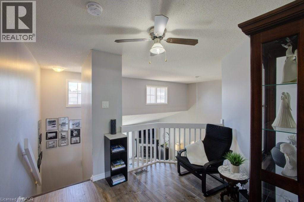 #3 464 BEECHWOOD Place - 17