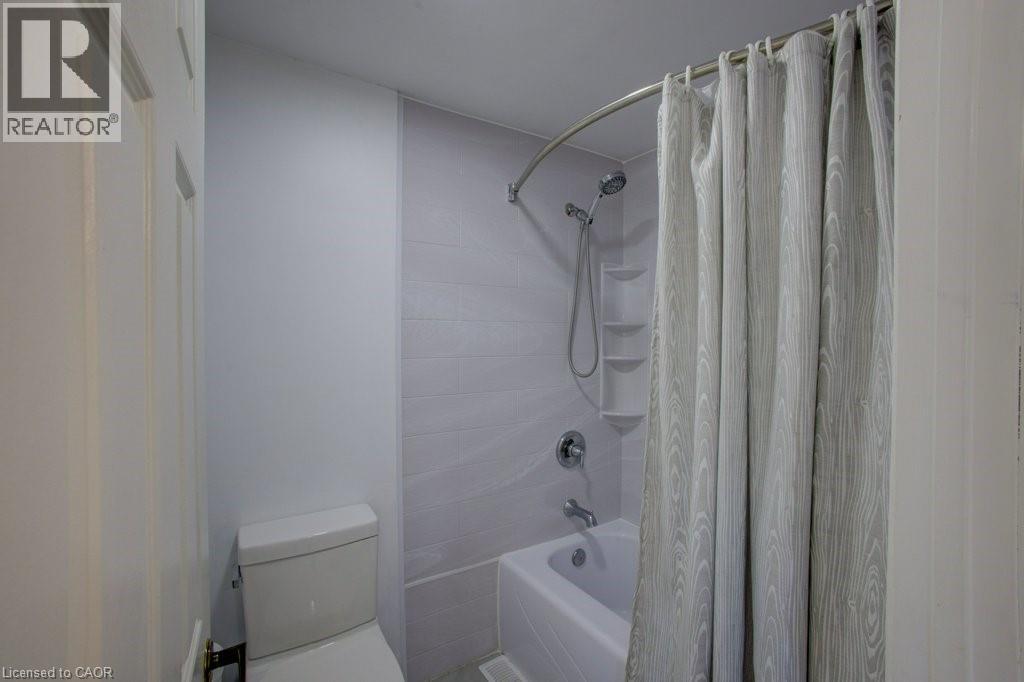 #3 464 BEECHWOOD Place - 22