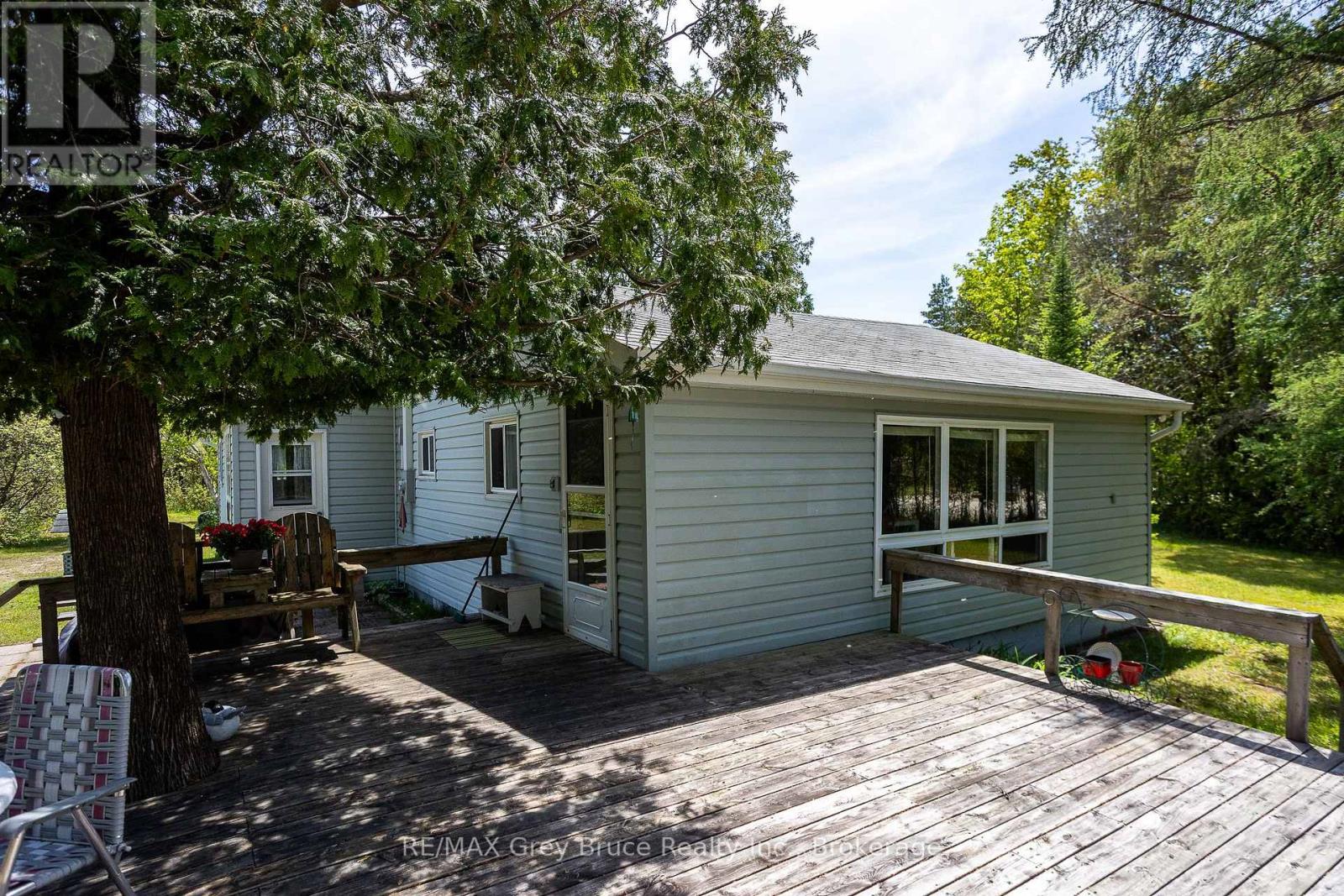 181 WOODLAND CIRCLE - 15