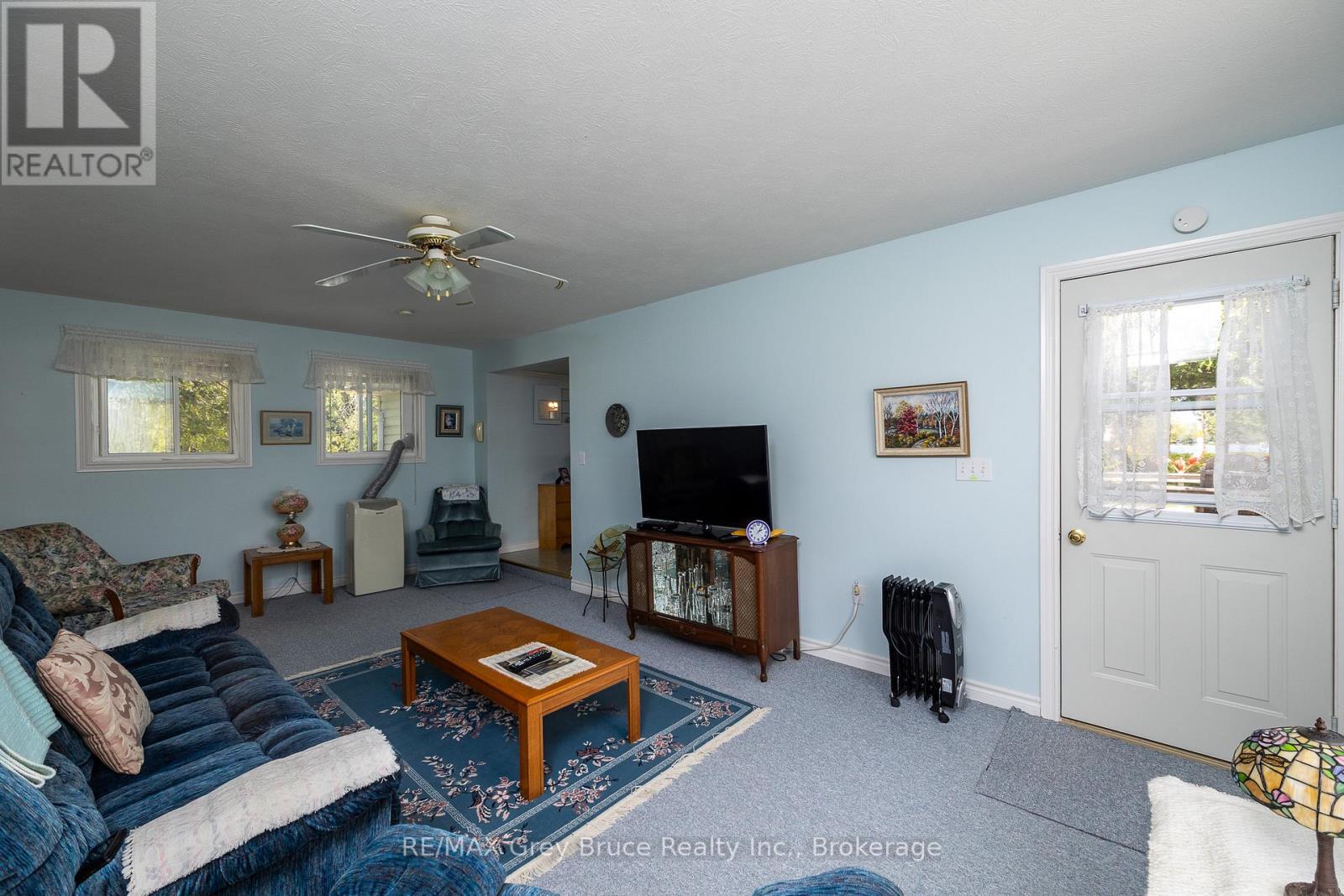 181 WOODLAND CIRCLE - 29