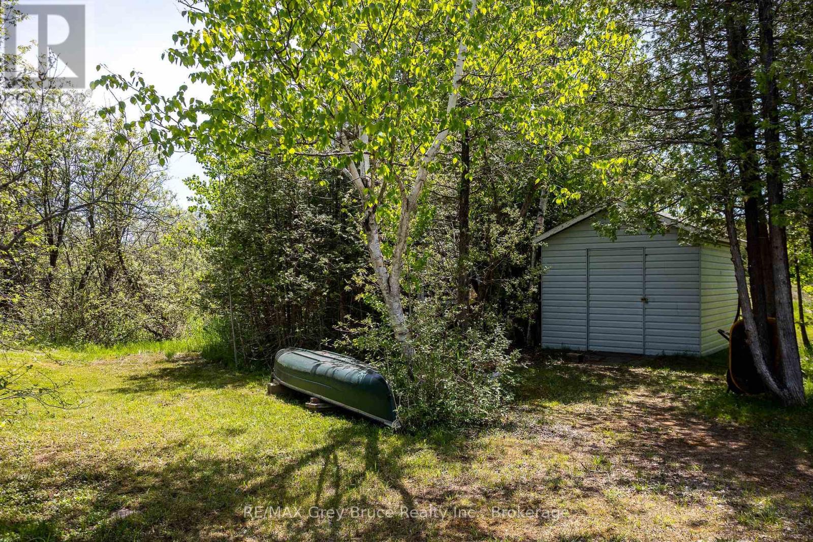 181 WOODLAND CIRCLE - 42