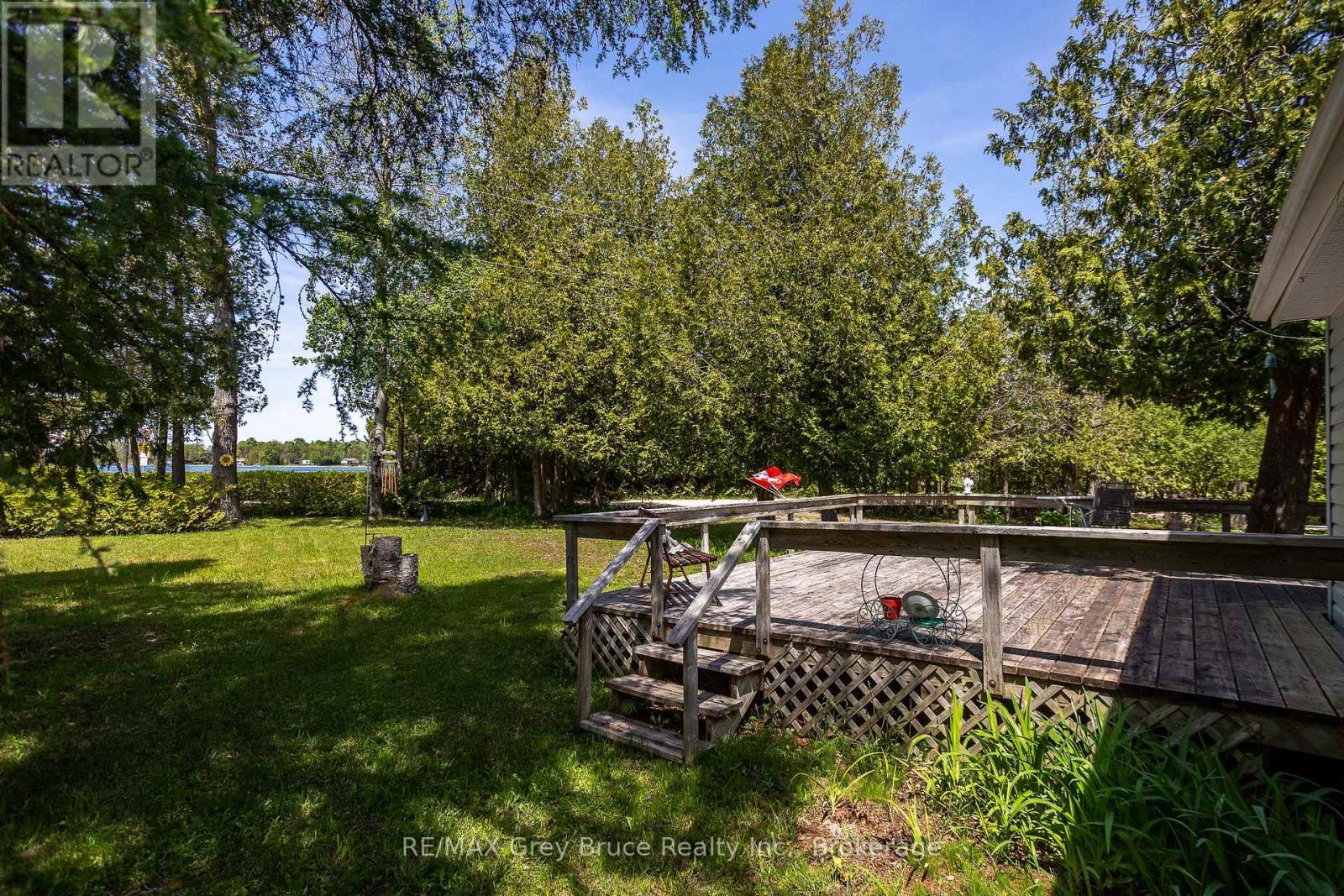 181 WOODLAND CIRCLE - 45
