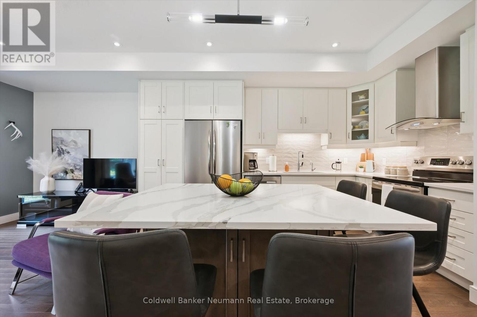 #92 60 ARKELL ROAD - 17