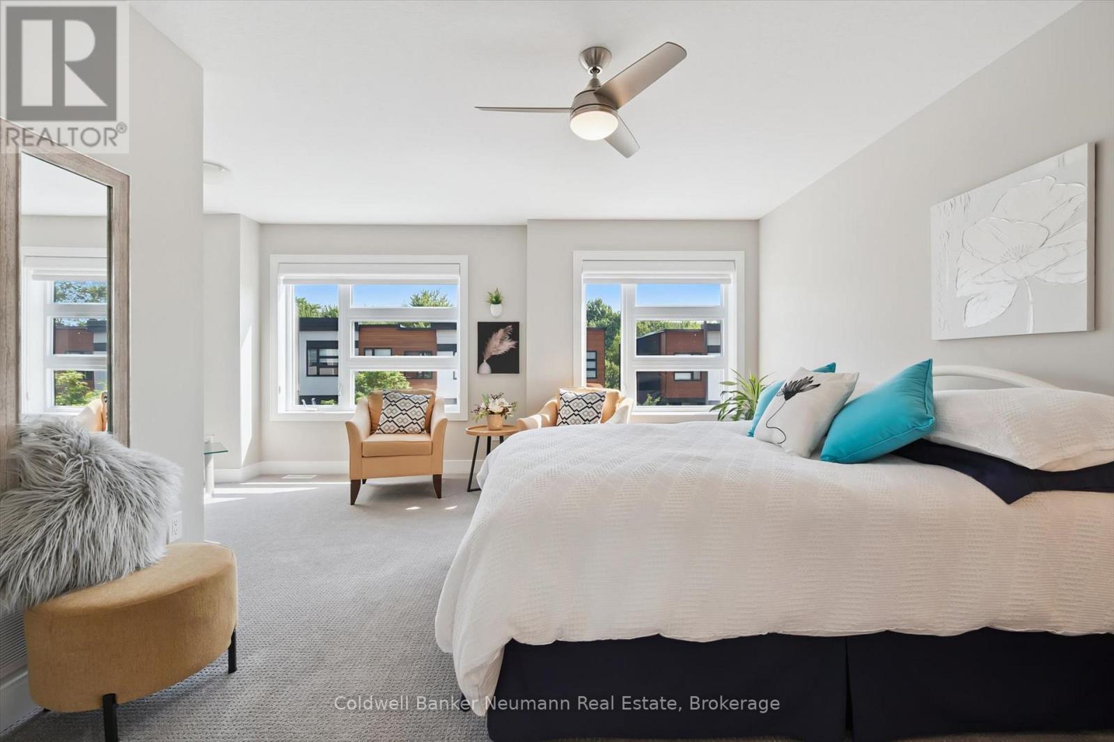 #92 60 ARKELL ROAD - 30