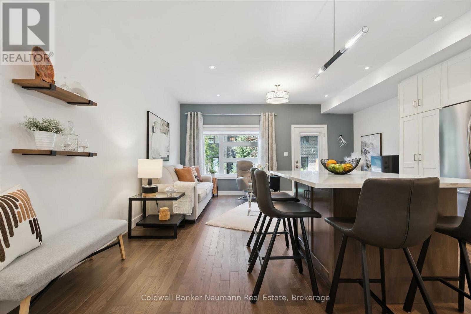 #92 60 ARKELL ROAD - 8