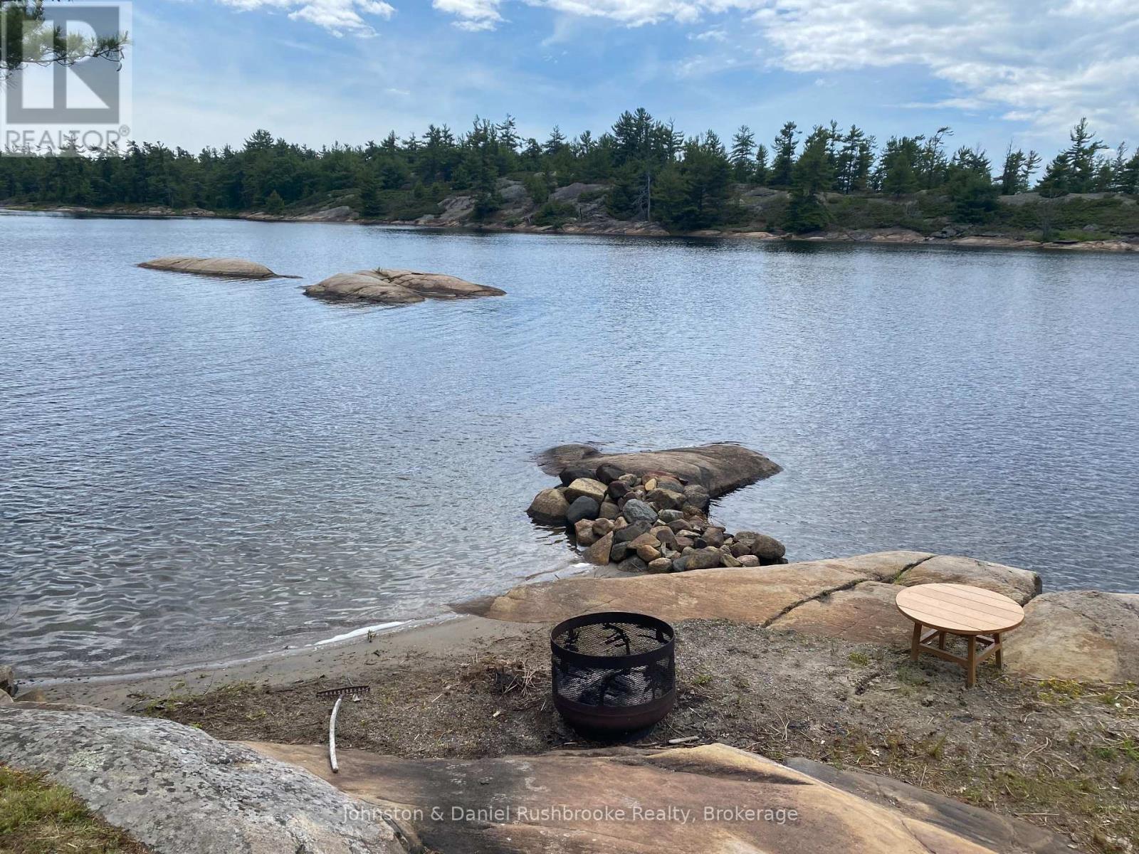 1 B244 (CONGER) ISLAND - 48