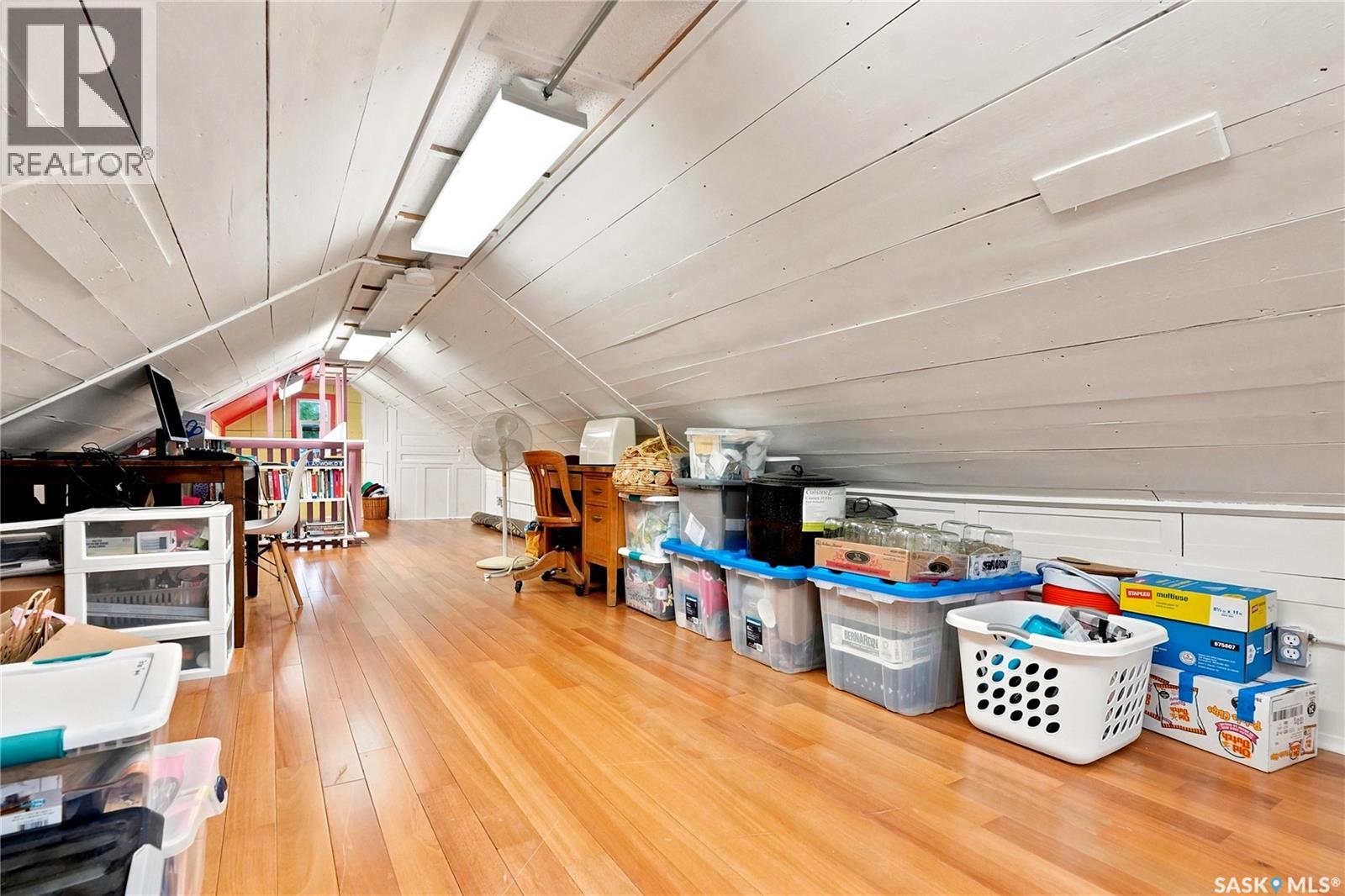 1146 K AVENUE S — photo 26