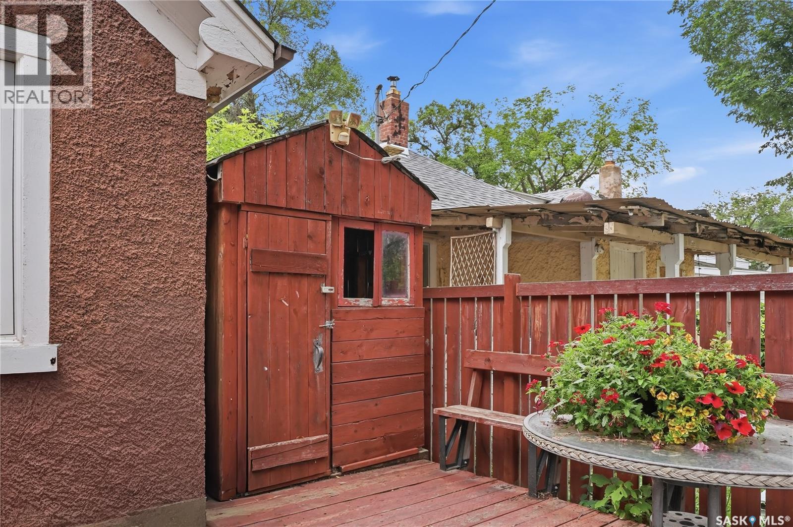 1146 K AVENUE S — photo 35