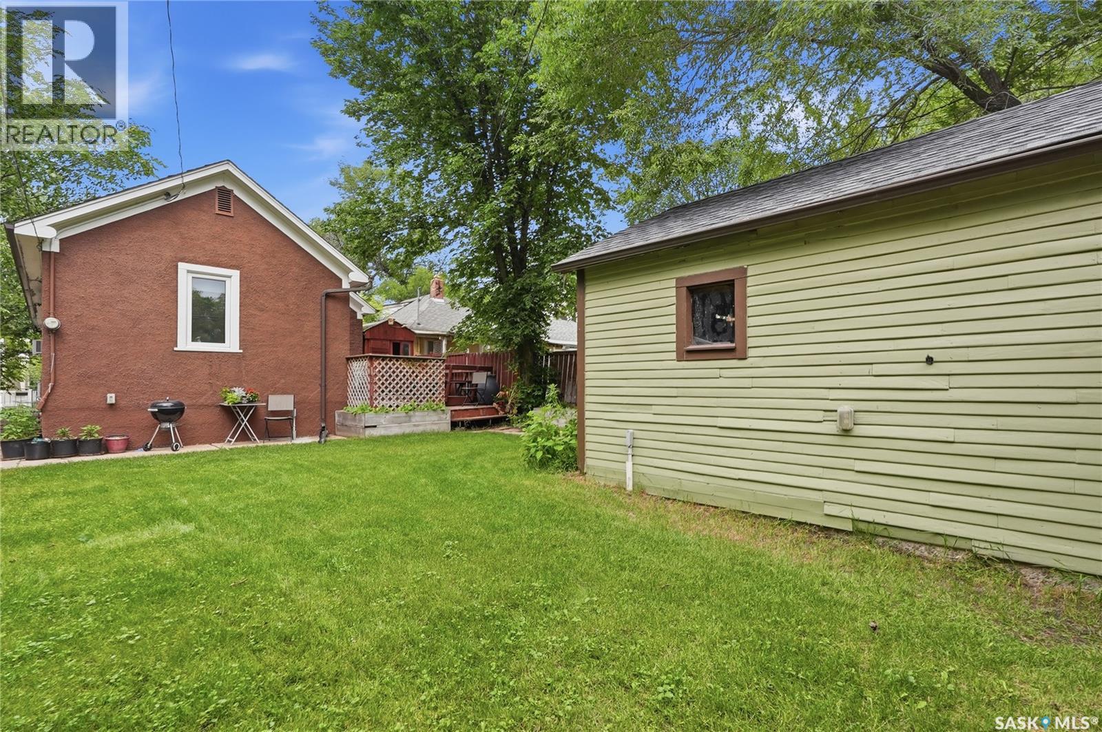 1146 K AVENUE S — photo 37