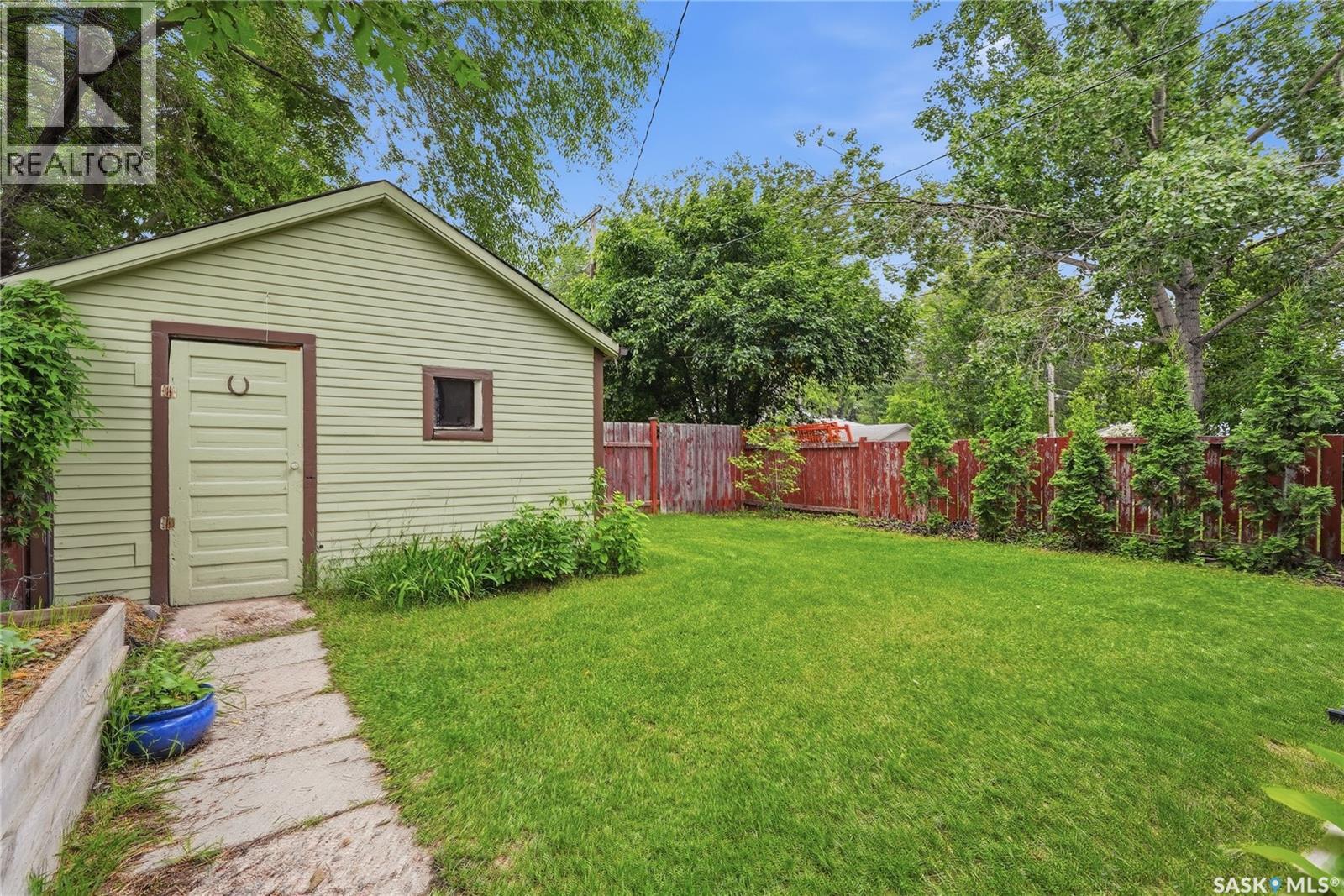 1146 K AVENUE S — photo 39