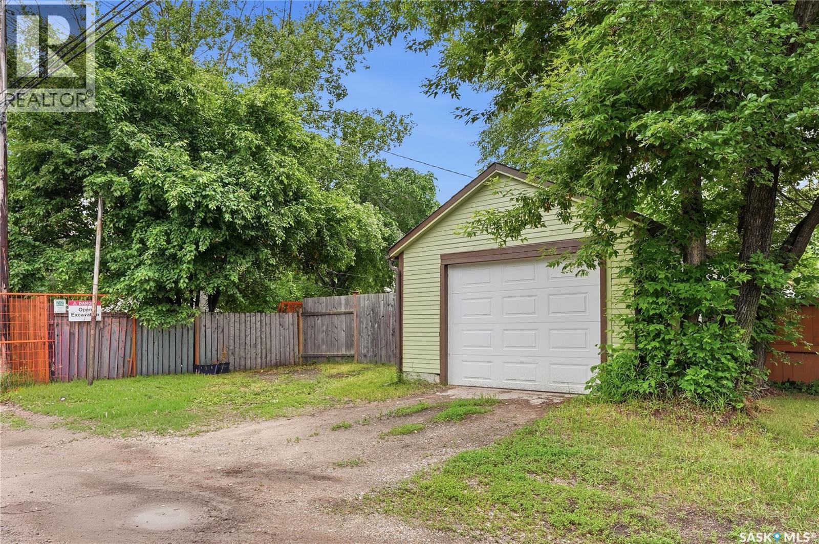1146 K AVENUE S — photo 41