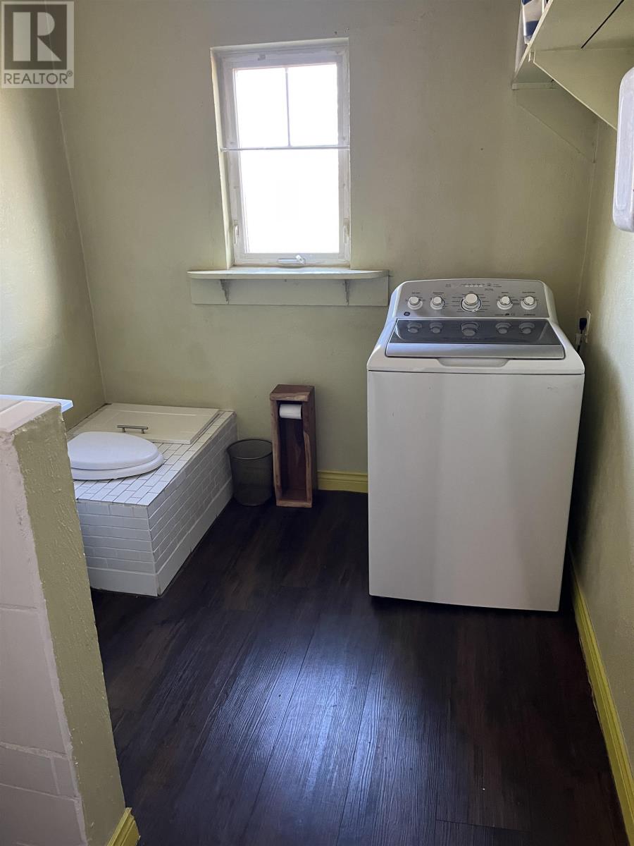 10466 Normans Road - 21